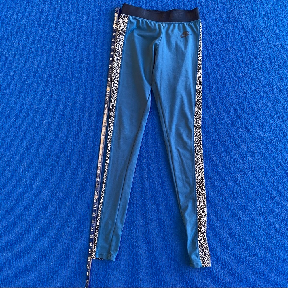 Nike leggings turquoise and black & white cheetah